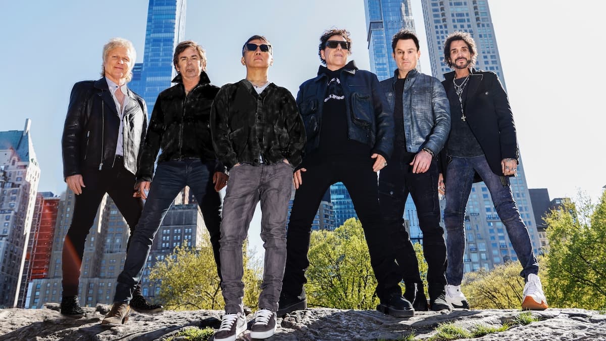 Journey suma 40 nuevas fechas a su Farewell Tour, alcanzando un total de 100 presentaciones en Norteamérica.
