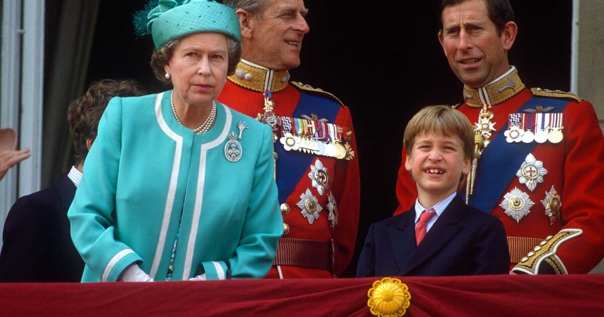 El príncipe William comparte anécdotas entrañables sobre su tiempo con la reina Isabel II, mostrando su lado más humano.