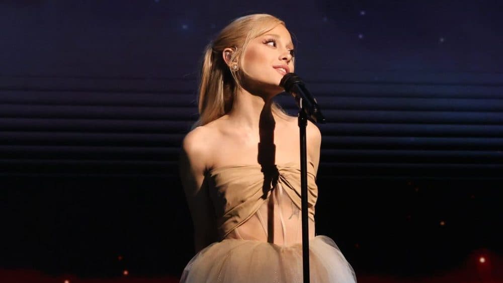Ariana Grande se pronunció en contra de la utilización de su canción 'Bye' en un video de deportaciones de Trump.