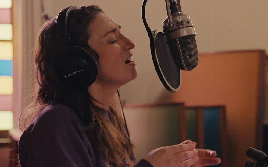 La cantante Sara Bareilles y el director Josh Alexander comentan su documental, Good Grief, presentado en el festival Tribeca.