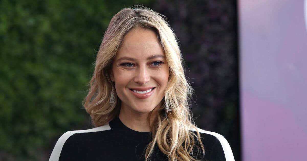La famosa conductora Vanessa Huppenkothen denuncia accidente y se investiga un posible caso de montachoques en la Ciudad de México.