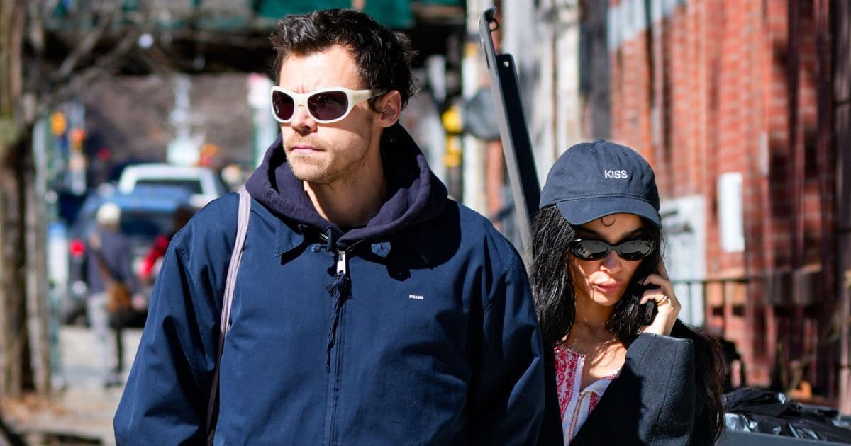 La multifacética Zoë Kravitz, hija de leyendas de la música, está en el ojo público por su relación con Harry Styles.