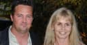 La madre de Matthew Perry culpa a su exasistente por la dosis que le habría costado la vida.