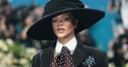 La cantante Rihanna revela momentos de angustia tras el tiroteo en su hogar de Beverly Hills y sus temores sobre la seguridad.