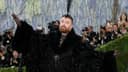 La Met Gala 2026 fue un desfile de moda donde Sam Smith y otros músicos deslumbraron con su creatividad.