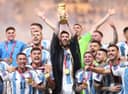 Desde la famosa mano de Dios hasta el VAR, Argentina vive controversias en cada Mundial.