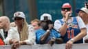 Durante el desfile del triunfo de los Knicks, Fat Joe y Mary J. Blige encantaron al público con su música.