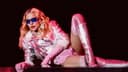 Madonna lanzará Confessions II - The Film en YouTube tras su estreno en Tribeca Film Festival.