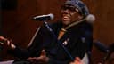 Nile Rodgers revela historias fascinantes sobre su experiencia con David Bowie y Madonna en una reciente conversación.