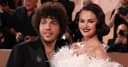 Benny Blanco compartió cómo él y Selena Gomez mantuvieron su relación oculta durante varios meses, creando un vínculo más fuerte.