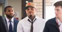 El músico Chris Brown acepta su responsabilidad en un incidente en un club londinense mientras la fiscalía retira los cargos más graves.