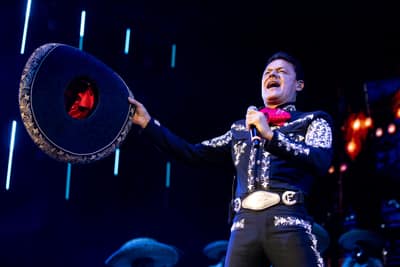 Espectacular concierto de Pedro Fernández en Monterrey